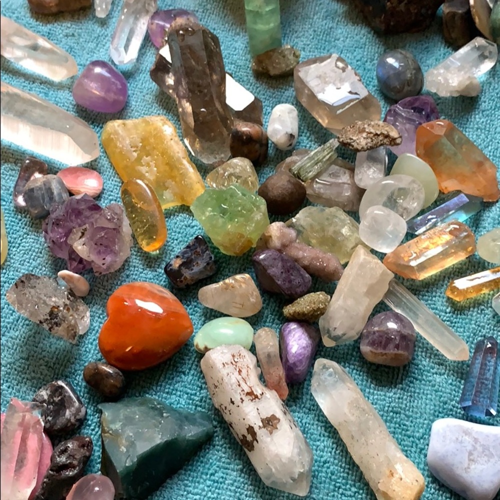 CRYSTAL HEALING BUNDLES